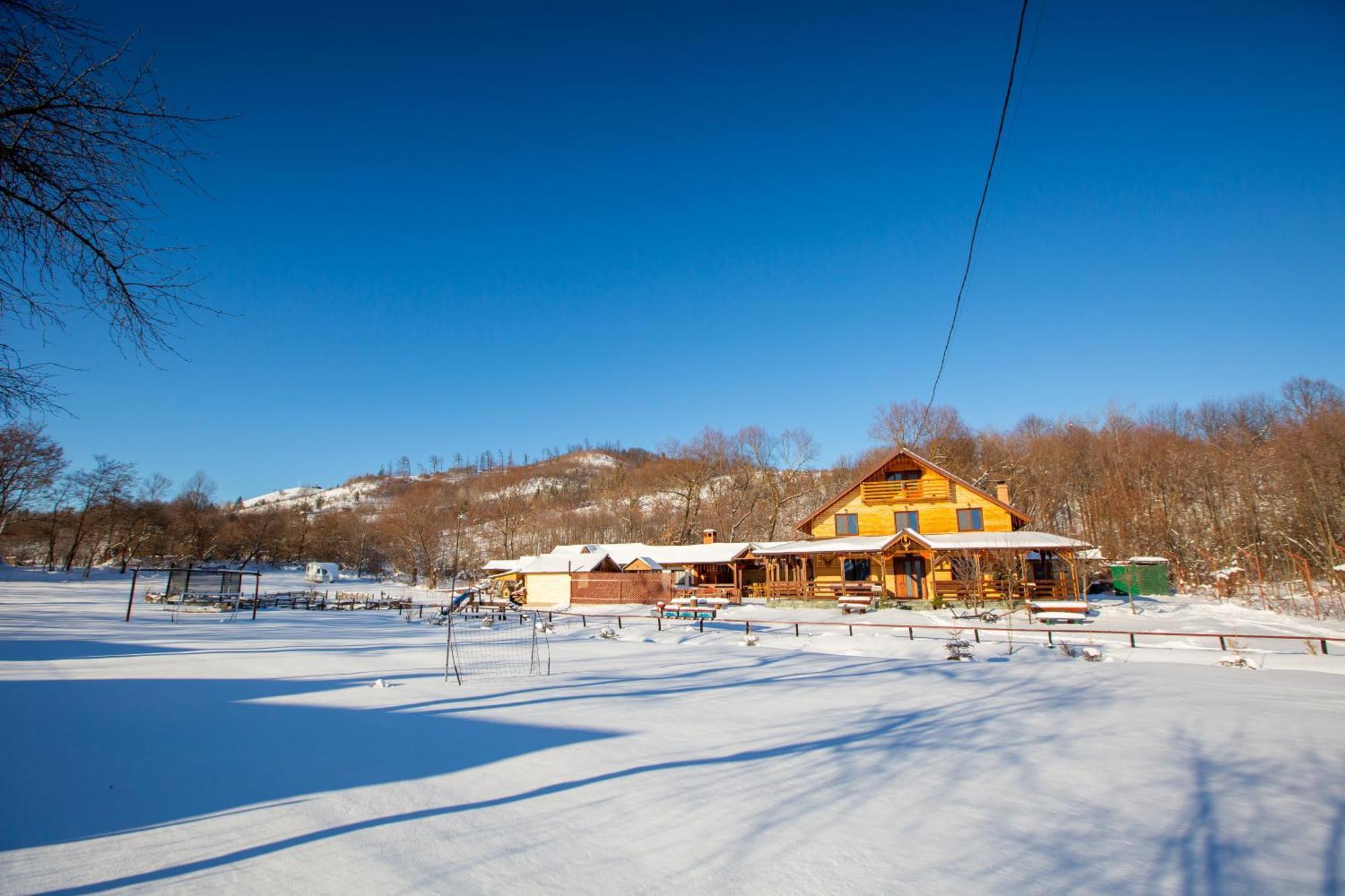 Cabana Lunca Тыргу-Нямц Экстерьер фото
